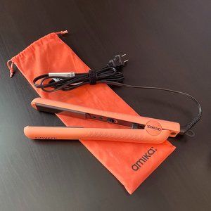 amika Strand Perfect Ceramic Styler 1.25" Flat Iron